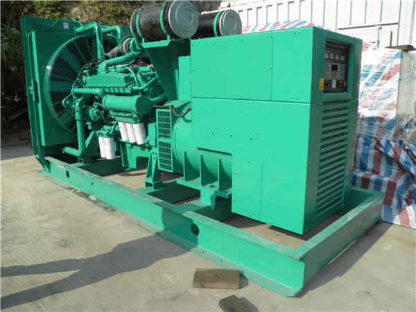 丰城出租发电机 发电机组厂家:柴油发电机组的控制屏的作用是什么?