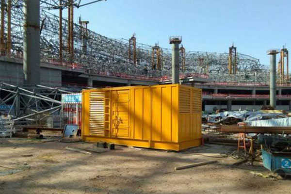 丰城发电机出租如何判断空气滤清器是否需要更换？