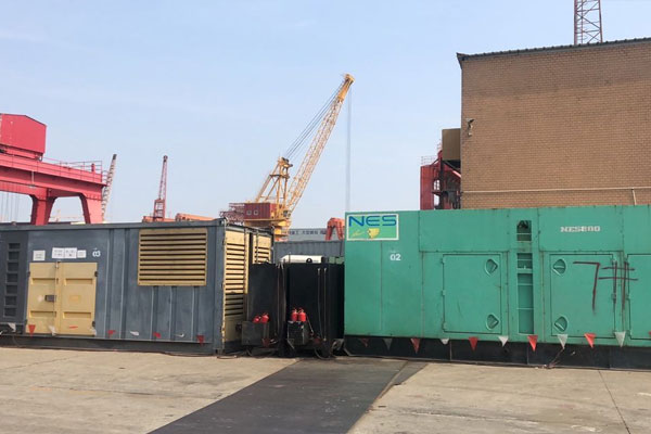 丰城发电机出租空气滤清器的清洁频率是多少？